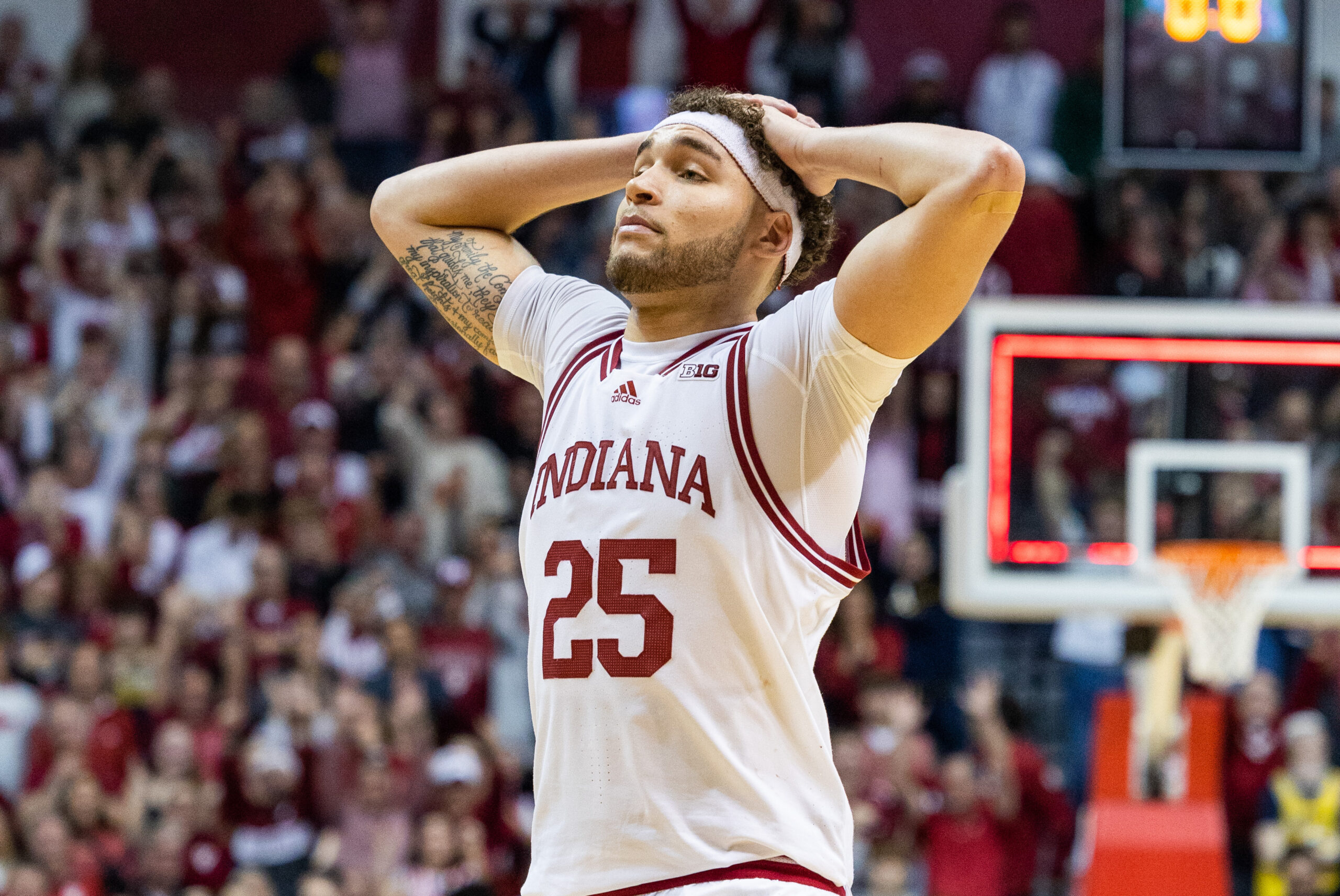 IU Basketball. Any more recognizable warm-ups in sports?  Indiana  university, Indiana hoosiers basketball, Indiana hoosiers