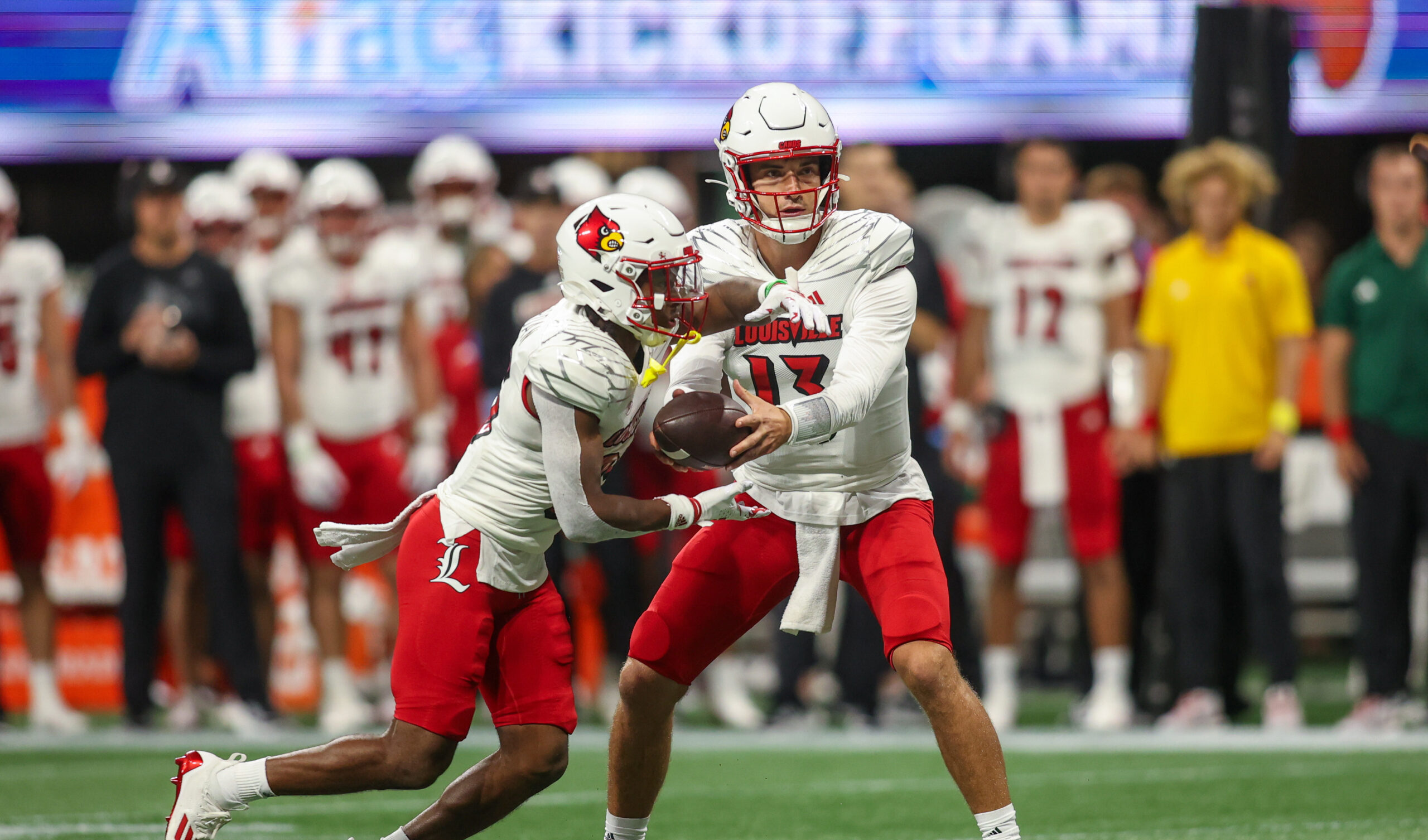 Indiana football, Louisville football