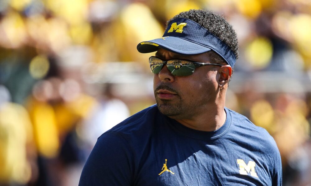 247Sports Director of Recruiting Praises Michigan Assistant Mike Hart as Potential Indiana Head Coach Candidate